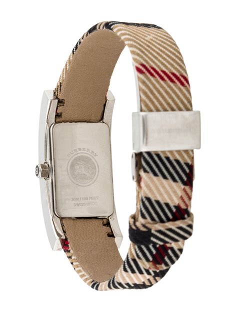 Burberry Heritage Watch - Strap - BUR41501 | The RealReal