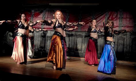 Siri Belly Dance – Telegraph