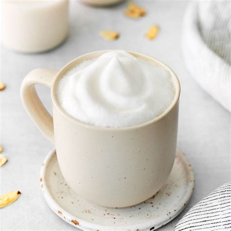 Can You Froth Almond Milk? - Texanerin Baking