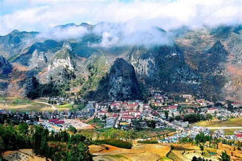 Kinh nghiệm đi du lịch Đồng Văn - Hà Giang tự túc an toàn, thú vị