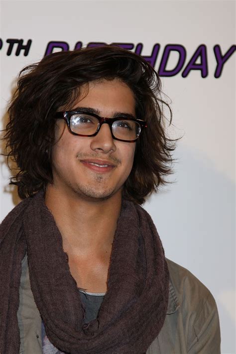 Avan Jogia | Long hair styles men, Long hair styles, Avan jogia