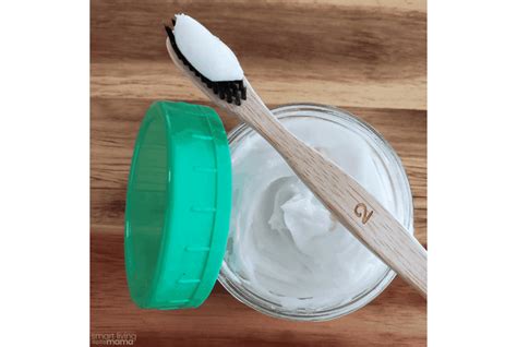 Easy DIY Coconut Oil Toothpaste - Smart Living Mama