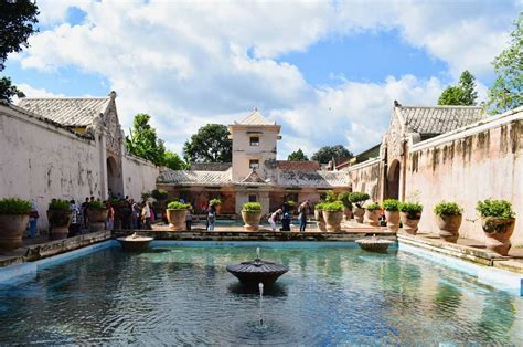 Taman Sari Water Castle, Yogyakarta, Indonesia | Gokayu, Your Travel Guide