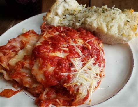 how to make cheese lasagna (meatless)- Eat Travel Life