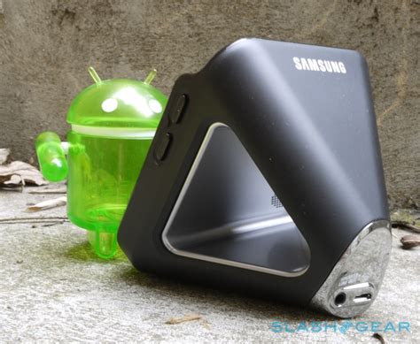 Samsung Galaxy S II Official Accessories Review - SlashGear