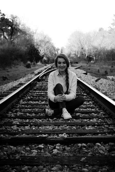 Train track senior photoshoot | Golden hour photography, Senior photoshoot, Photography