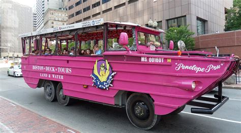 [SALE] Explore Boston's Sights on a Duck Boat Tour - Ticket KD