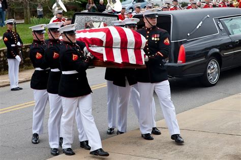 Gen. Carl E. Mundy Jr. funeral - USMC Life