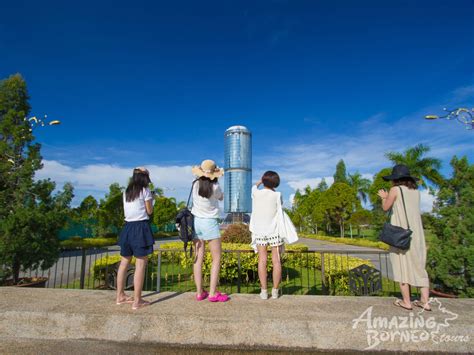 Kota Kinabalu City Night Tour & Seafood Dinner - Amazing Borneo Tours