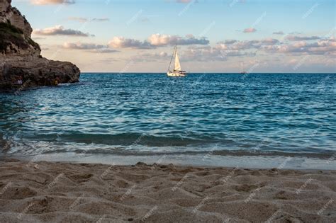 Free Photo | Beautiful shot of the sunset in tropea, calabria, italy