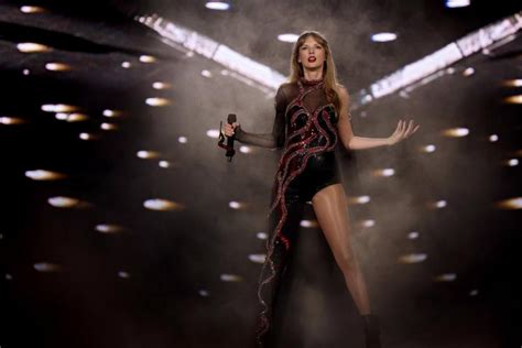 5 Reasons Why Taylor Swift's Eras Tour Will Be The Most Legendary Of Her Generation | GRAMMY.com