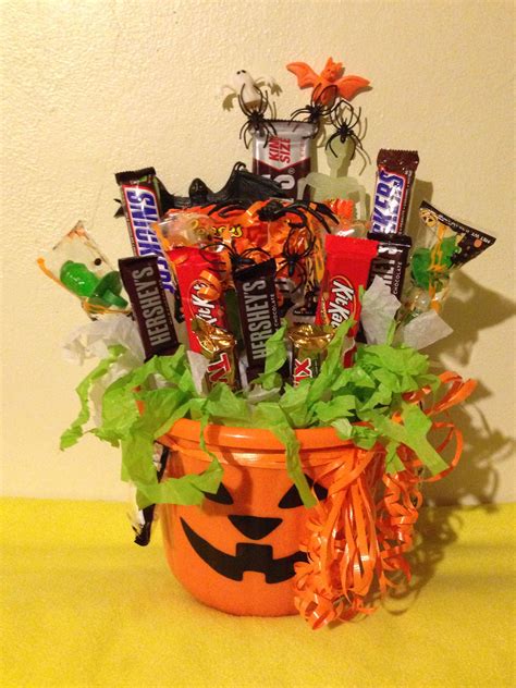 Halloween candy bouquet.