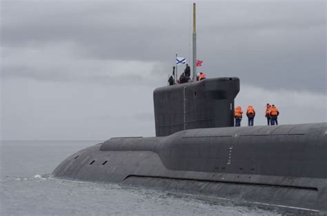 Borei class submarine | Russian submarine, Borei class submarine ...