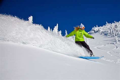 British Columbia Ski Holiday Packages (2018/19) & Top Resorts | travel&co.