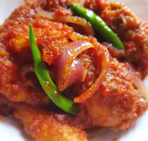 INAHAR'S COOKING TIME!: AYAM GORENG SAMBAL CILI PADI