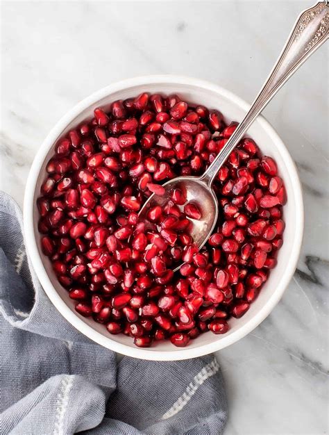 How to Cut a Pomegranate Recipe - Love and Lemons