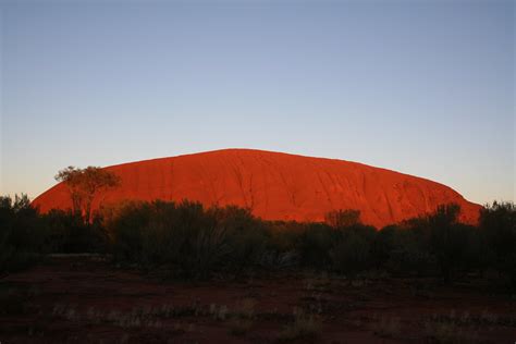 Sunrise at Uluru - 6 | Sunrise at Uluru - Ayers Rock - Austr… | Franco ...