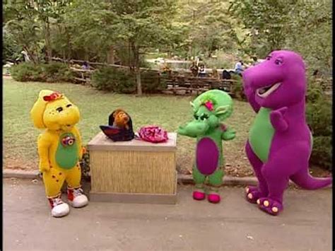 Barney Let's Go To The Zoo - YouTube