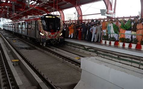 It's Been Just Two Days And 20 Kg Tobacco Has Been Seized From Lucknow Metro Passengers Already