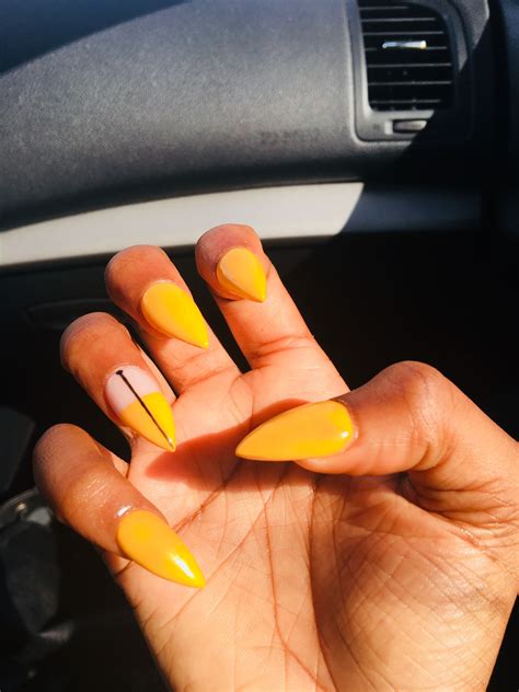 Mustard Yellow Acrylic Nails @shvai.simone | Yellow nails, Yellow nails ...