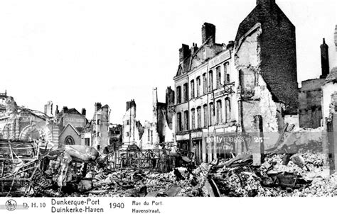 News Photo : Dunkirk 1940 - view of ruined buildings and...