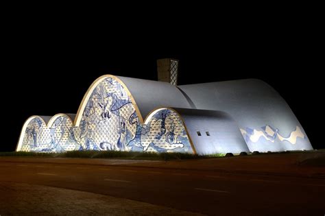 Church of Saint Francis of Assisi by Oscar Niemeyer: A Scandal in city's conservative culture ...