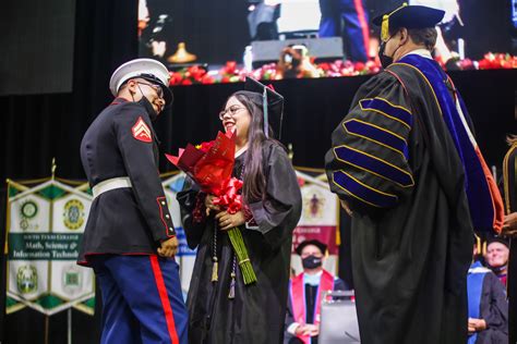 South Texas College Commencement Marked by Emotional Reunion Between United States Marine and Wife