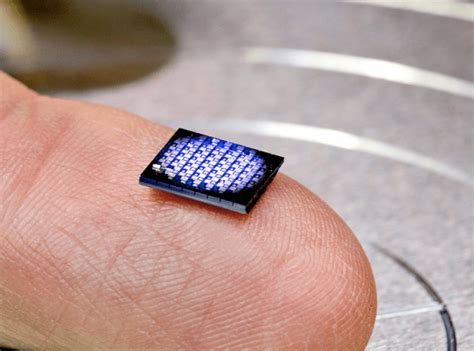 World's smallest computer: IBM's fraud-fighter is so tiny it's almost ...