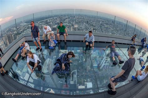 Mahanakhon SkyWalk - The Highest Rooftop in Bangkok! - PHUKET 101