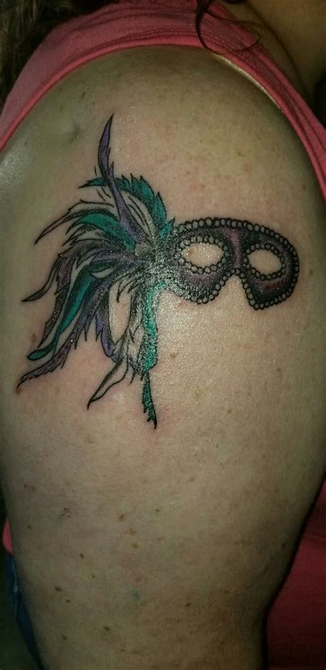 Laissez les bon temps rouler! Mardi Gras mask tattoo | Mardi gras mask ...