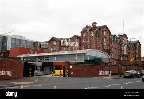 Royal Victoria Hospital - Belfast Stock Photo - Alamy