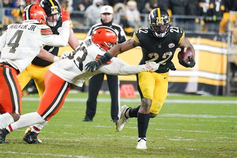 Steelers push past Browns behind ‘possessed’ Najee Harris - al.com