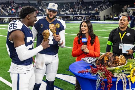 Dallas Cowboys feast on Washington Commanders on Thanksgiving | Fort Worth Star-Telegram