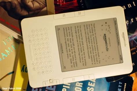 Amazon Kindle 2 In-Depth Review | Gear Patrol