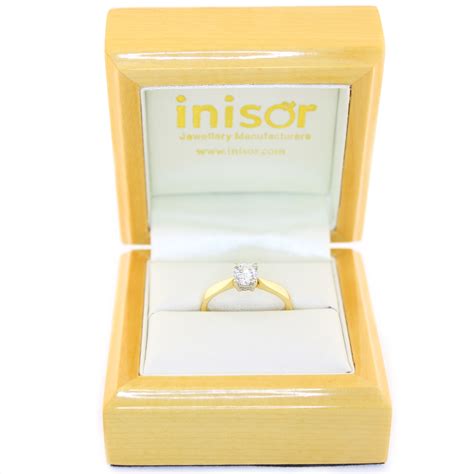 18ct Yellow Gold 0.52ct Round Brilliant Cut Diamond Solitaire - Inisor ...