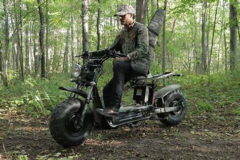 Daymak Beast D Off-Road Electric Bike Boasts Dual Brushless DC Motor and Solar Panel Battery ...