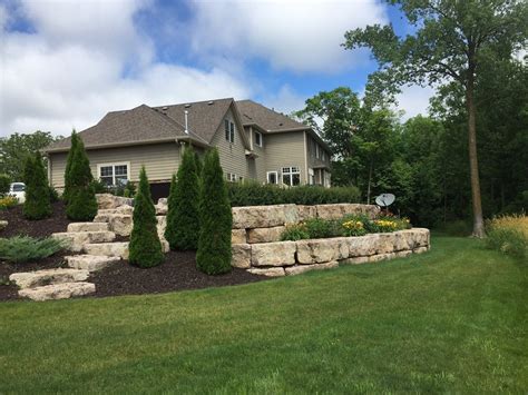 Pin by Dario Wissler on Walkway landscaping in 2021 | Landscaping with boulders, Walkway ...