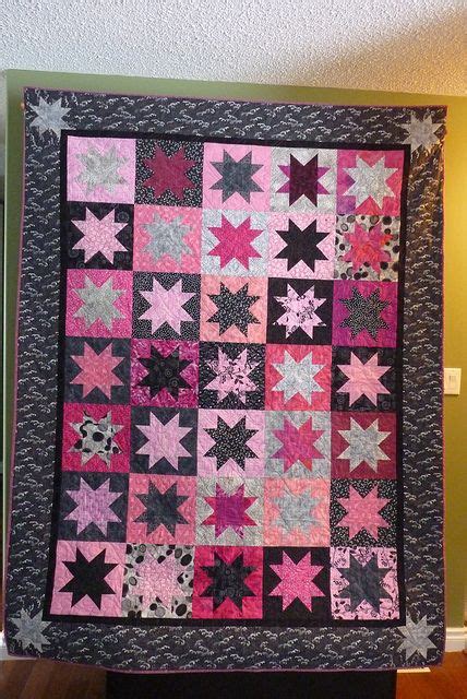 Shooting Star quilt | Quilts, Star quilt, Pattern design