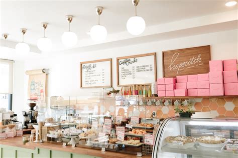 bakery aesthetic - Google Search | Home decor inspiration, Bakery ...