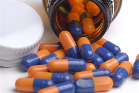 Amoxicillin Side Effects - Health Hearty