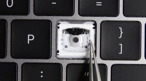 2018 MacBook Pro Slyly Fixes Apple's Infamous Butterfly Keyboard Hints Teardown