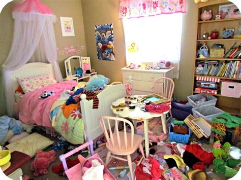 10 Photos That Will Make You Feel Better About Your Kids Messy Habits • AwesomeJelly.com