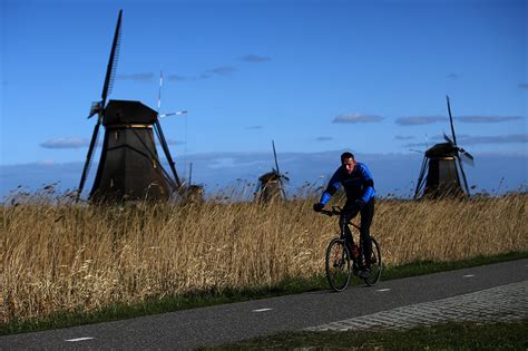 European cities bet on pedal power after lockdown - POLITICO