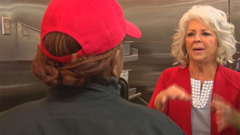 Paula Deen appears at Pigeon Forge restaurant ahead of opening | wbir.com