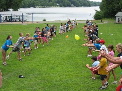 Water Balloon Toss | Just4Jumps.com