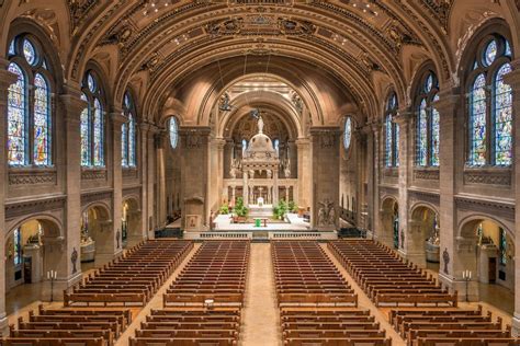 Amid riots, Minneapolis basilica damaged by fire | Catholic News Agency