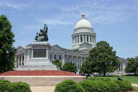 Arkansas State Capitol Photograph by Tammy Chesney - Fine Art America