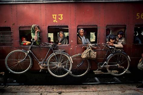 Steve McCurry: India | International Photography Magazine