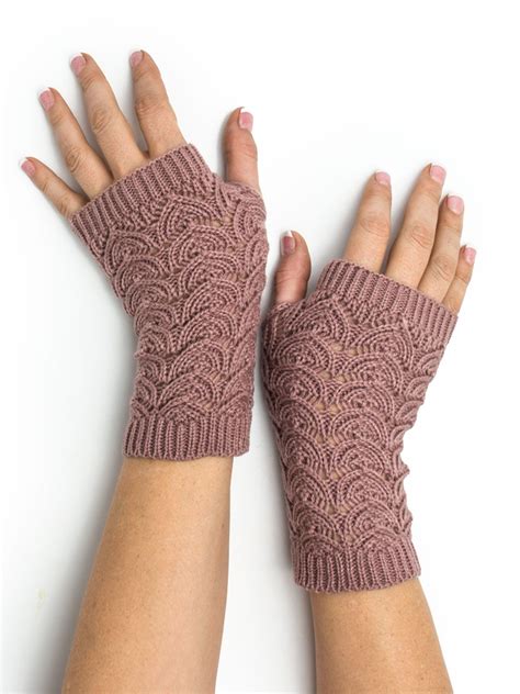 Maeve Scallop Open Lace Crochet Pattern Fingerless Gloves / Armwarmers | eBay