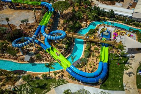 7 Captivating Waterparks in Portugal - Purelife.Travel